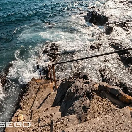 דירה Dimora Capo Santa Chiara ג'נובה